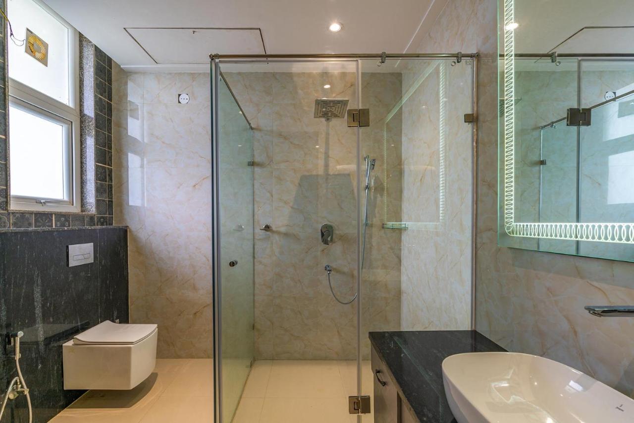 Stayvista At Blanc Belle With Outdoor Pool Sohna Exterior photo